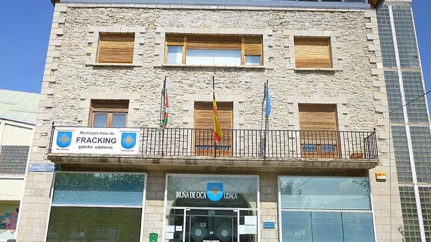 Iruña Oka define sus alegaciones a plantas solares