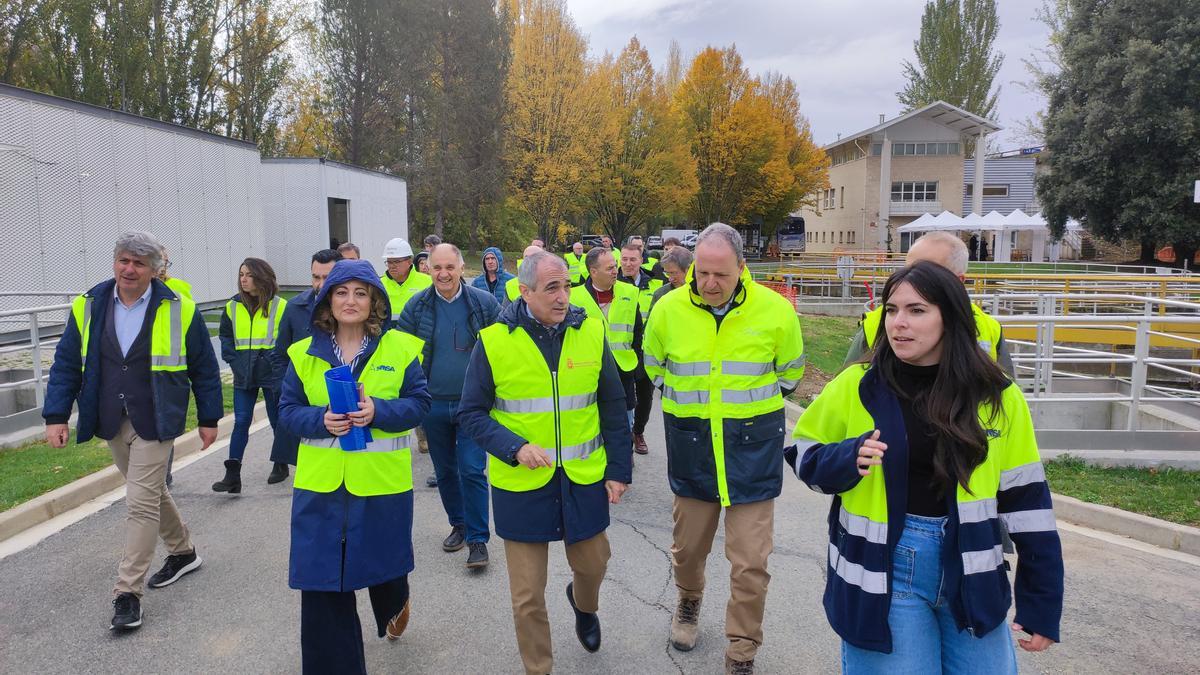 Visita a la depuradora de Estella-Lizarra