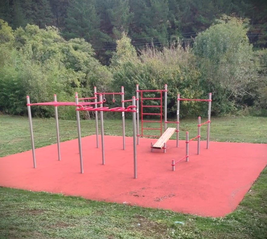 Nueva área de calistenia en Luiaondo