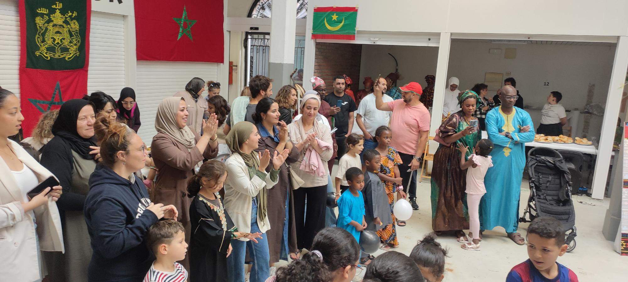 El buen ambiente presidió el encuentro entre culturas y la solidaridad en Azkoitia