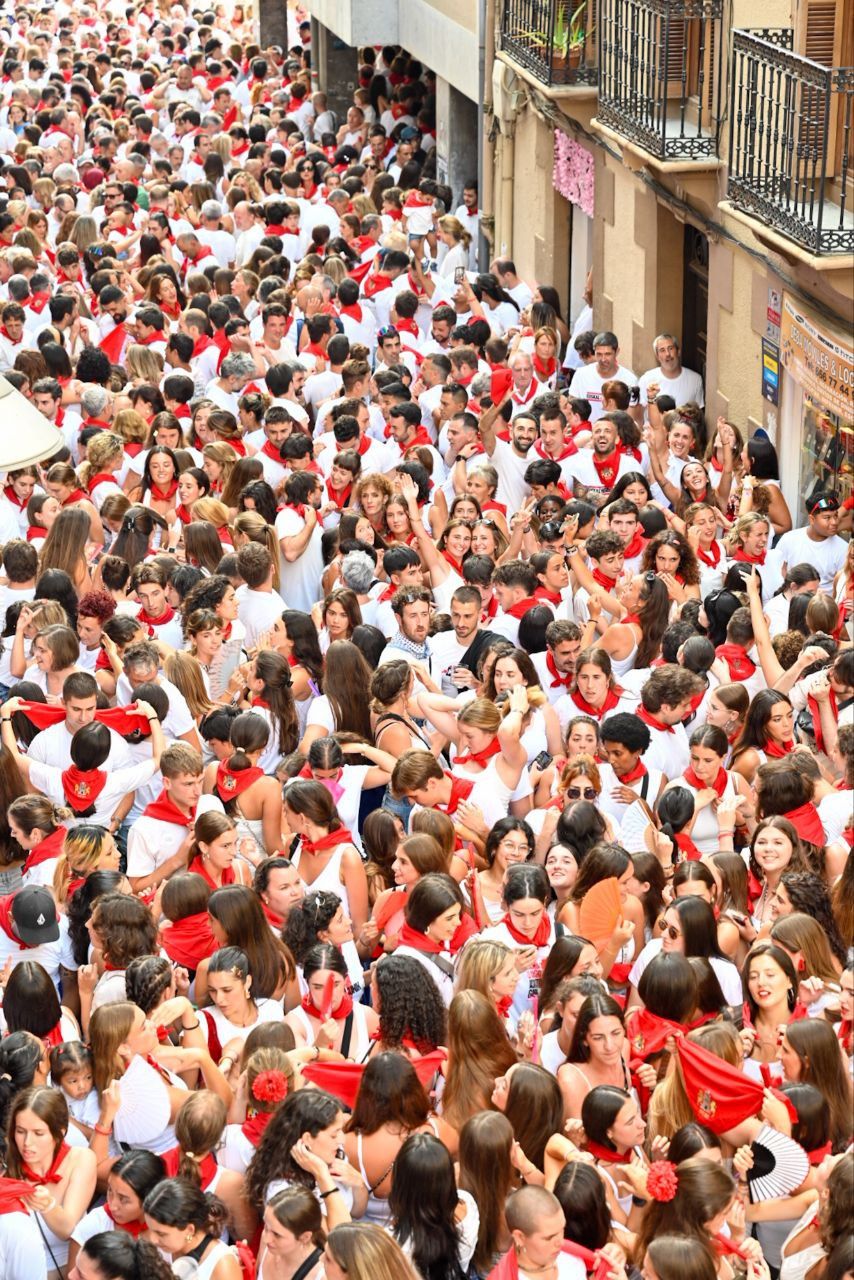 ¡Empiezan las fiestas de Deba! El chupinazo enciende San Roque
