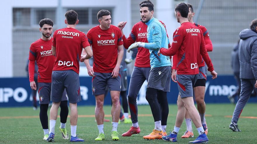 Osasuna está más lejos que nunca de la zona de descenso