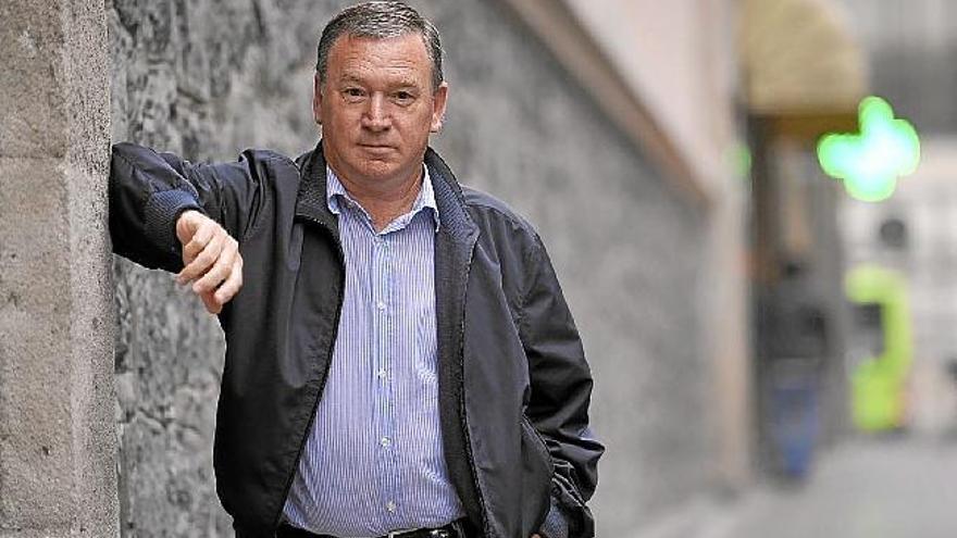 Clemente tiene pensado estar en Libia &quot;dos o tres semanas al mes&quot;.