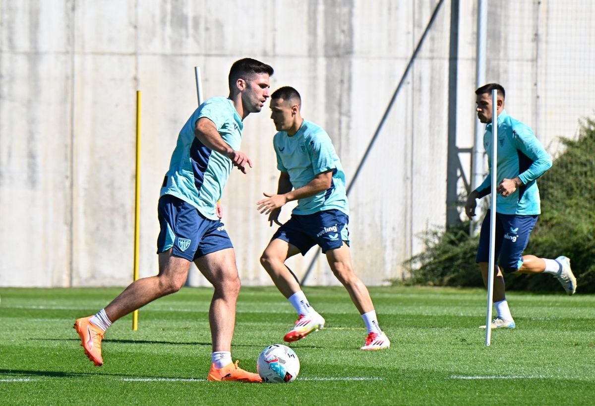 Entrenamiento del Athletic tras el partido ante el Borussia