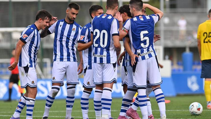 [Fotos] La Real se enfrenta al l Pau FC en su primer test