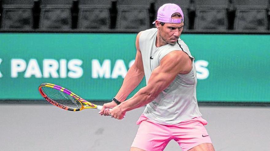 Rafa Nadal, durante uno de sus entrenamientos previos al Masters 1000 de París-Bercy. Foto: Rolex Masters París