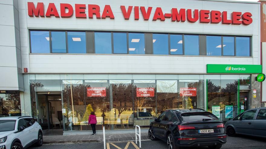 Liquidación total con hasta el 70% de descuento