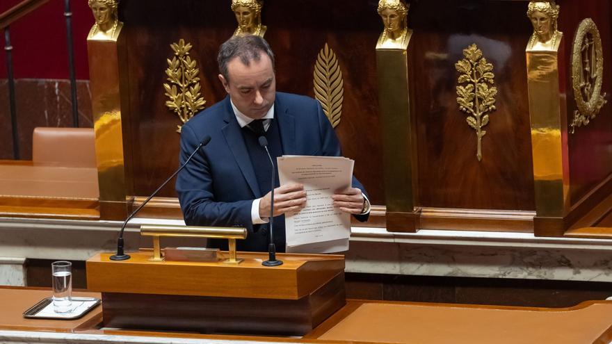 Fracasan las dos mociones de censura contra el Gobieno francés por los presupuestos