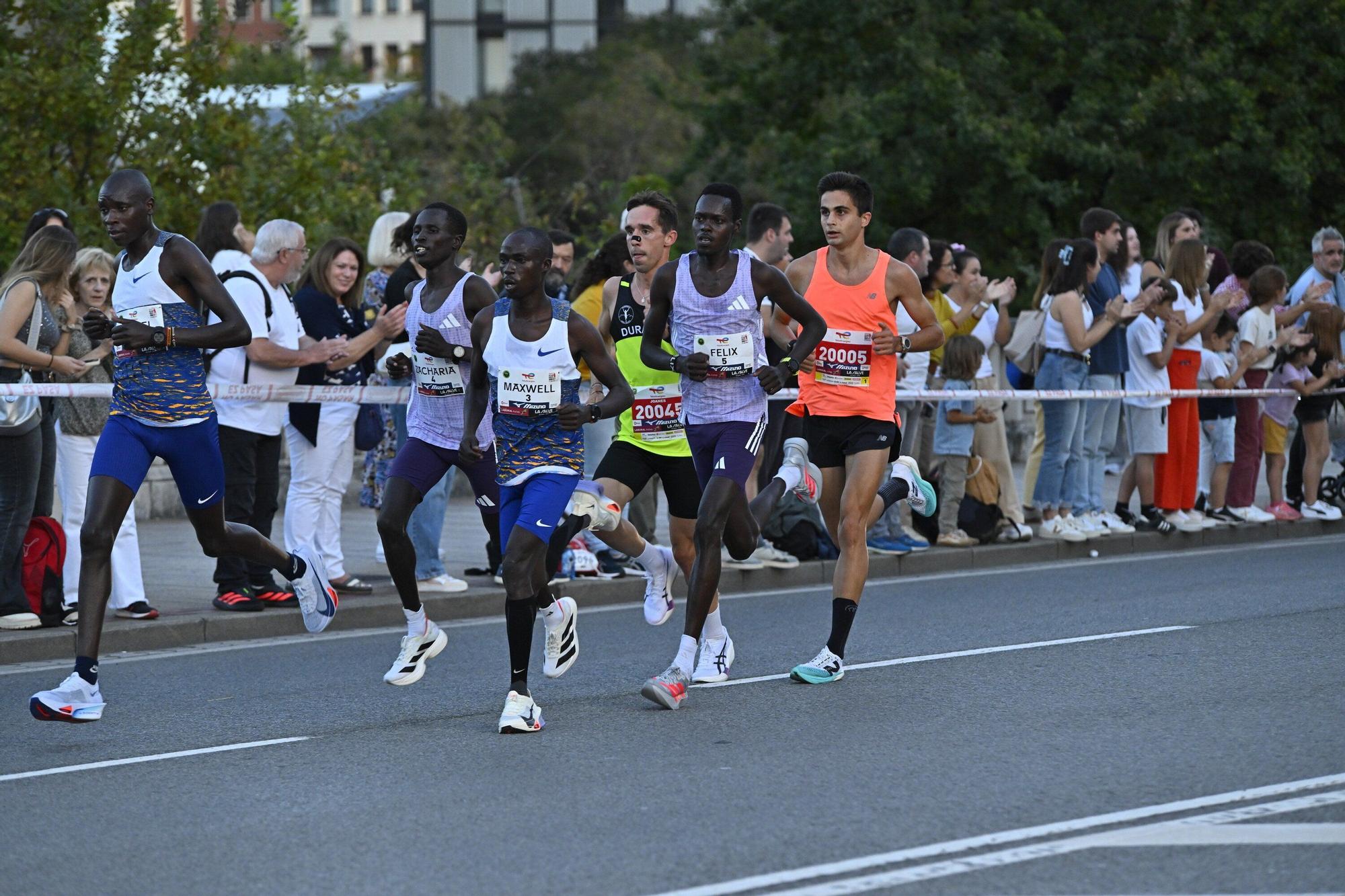 El Bilbao Night Marathon, en imágenes