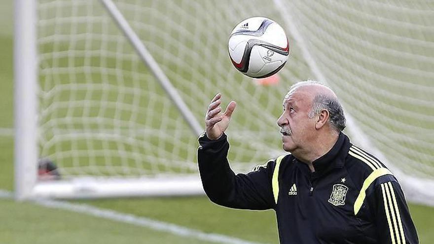 Del Bosque, en el aniversario de Oberena