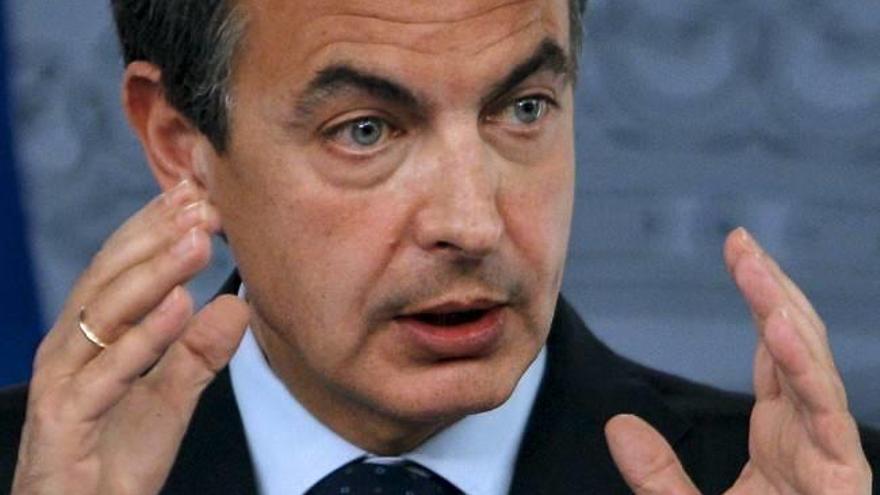 Zapatero ha trasladado a los sindicatos las presiones internacionales.