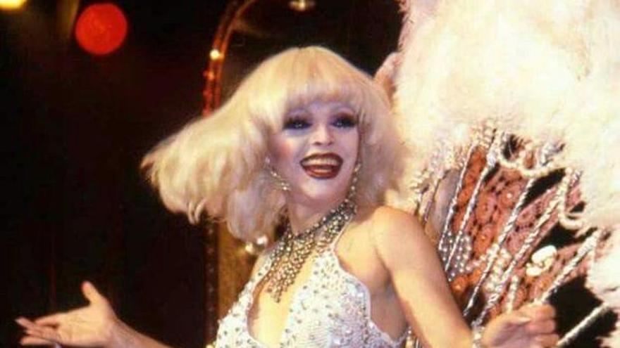 Fallece a los 87 años la vedete Dolly Van Doll, pionera del transformismo