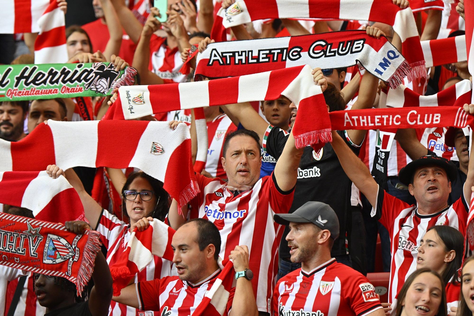 En imágenes: ¿Has estado en San Mamés viendo el Athletic-Arsenal? Búscate en nuestra galería