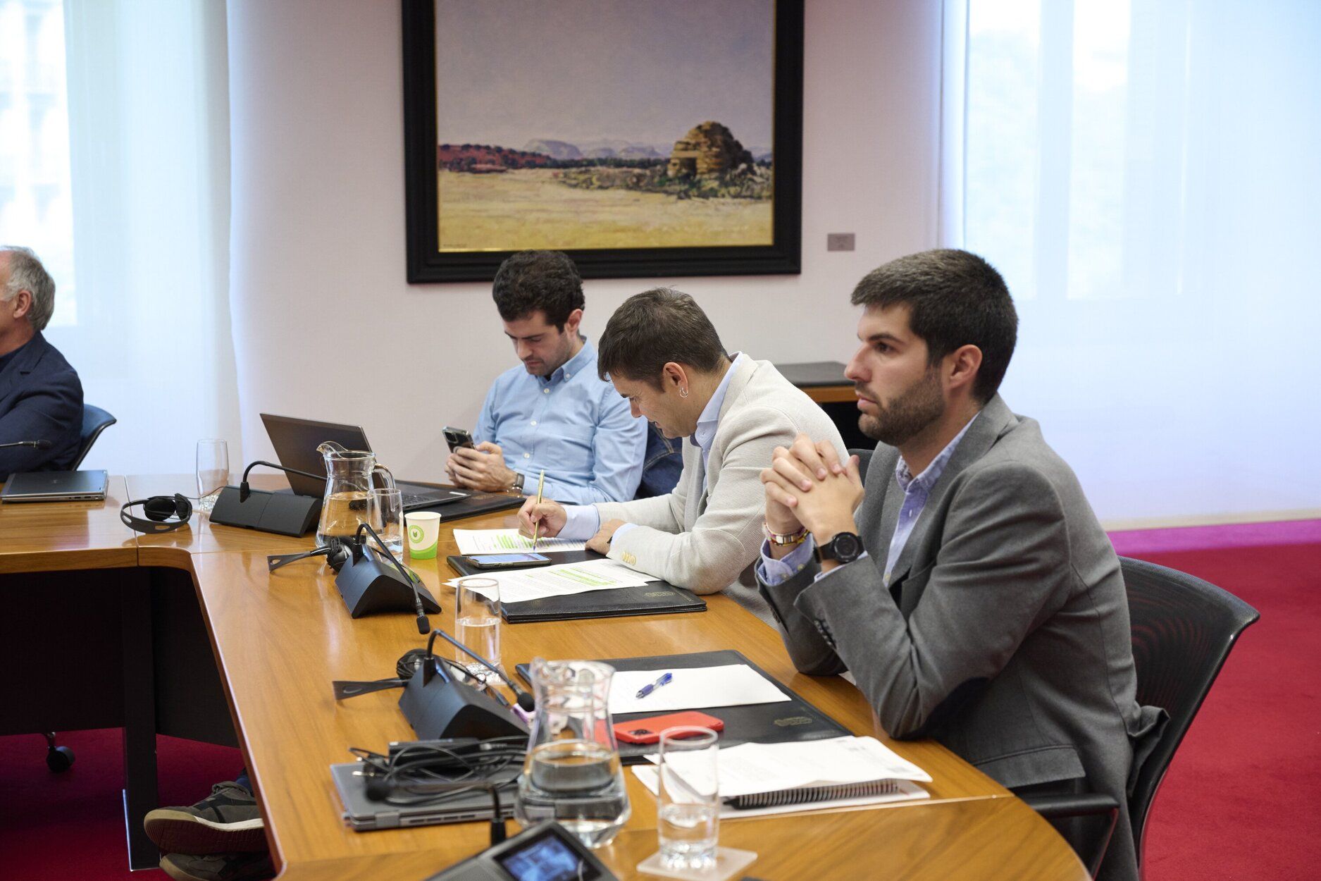 Chivite, en la Comisión de Régimen Foral del Parlamento de Navarra
