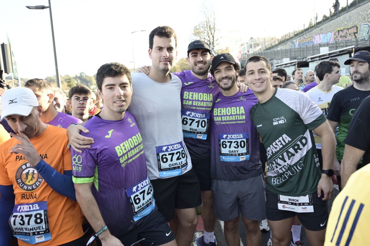 En imágenes: Ilusión y concentración en la salida de la Behobía- San Sebastían