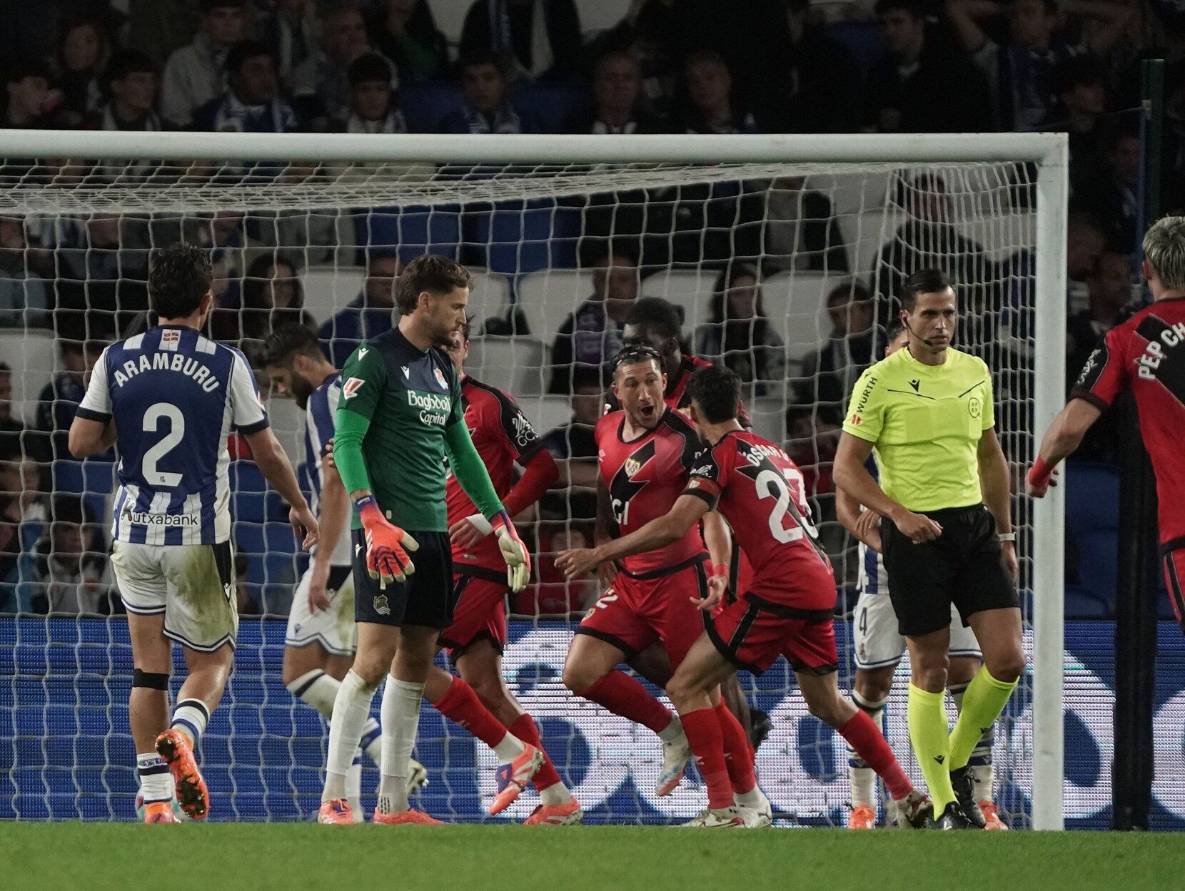 Las mejores imágenes del Real Sociedad - Rayo Vallecano