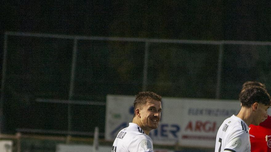 Okolo deja los puntos en Urbieta