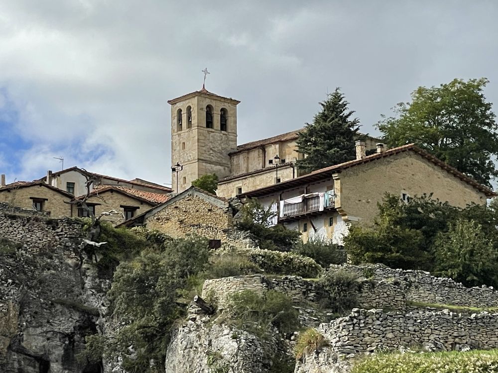 Iglesia de San Pelayo Puentedey