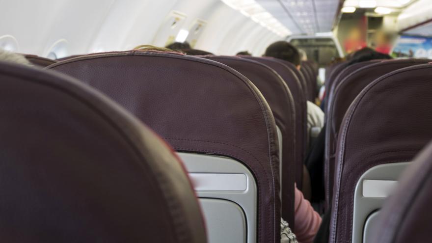 Así puedes evitar los trombos en un avión en viajes largos