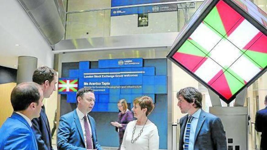 La CAV impulsa en Londres su industria energética y ferroviaria