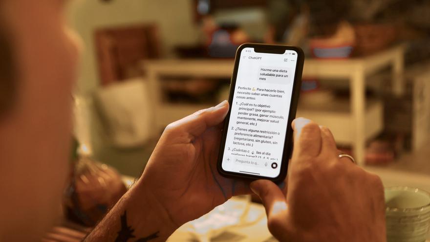 La Autoridad Vasca de Protección de Datos alerta del riesgo de compartir información con una IA