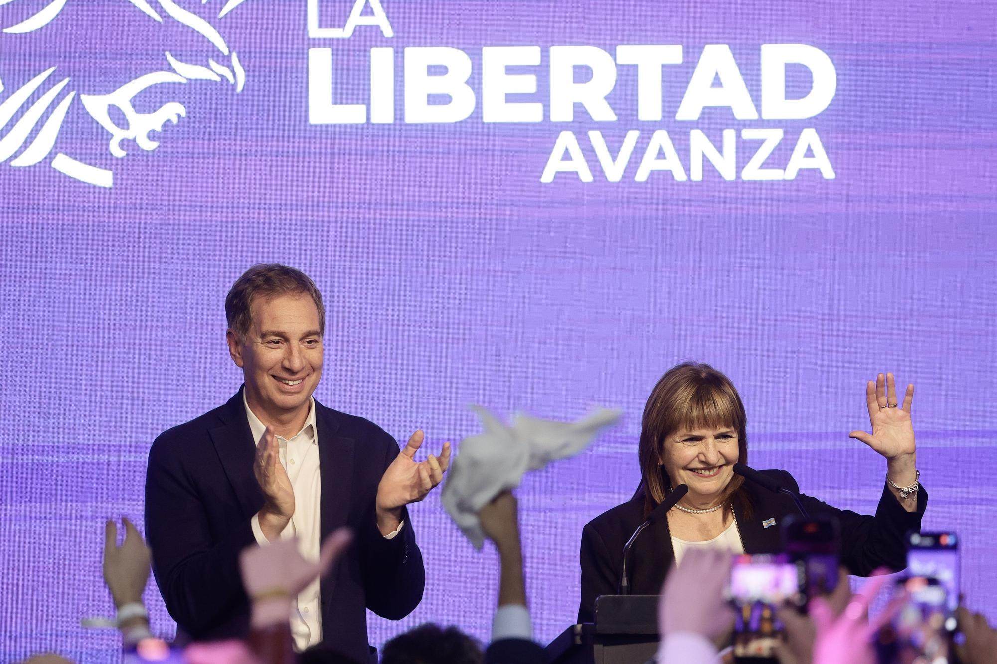 Milei, exultante tras arrasar en las elecciones de medio mandato: "Comienza la construcción de la Argentina grande"