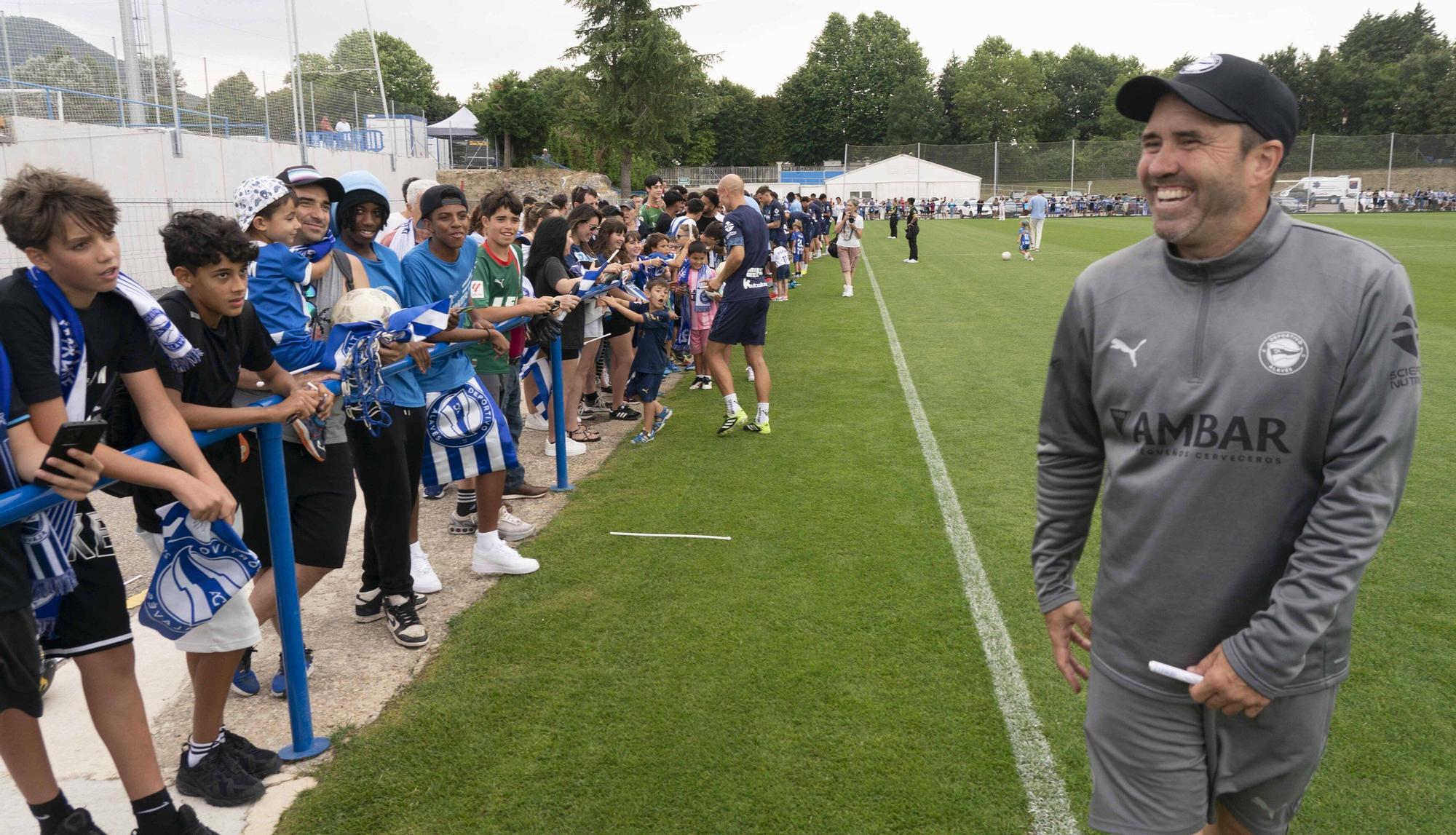 En imágenes: Una afición entregada al Alavés