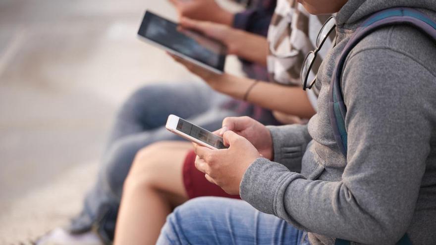 Las redes sociales, un factor de riesgo en el desarrollo de TCA en jóvenes