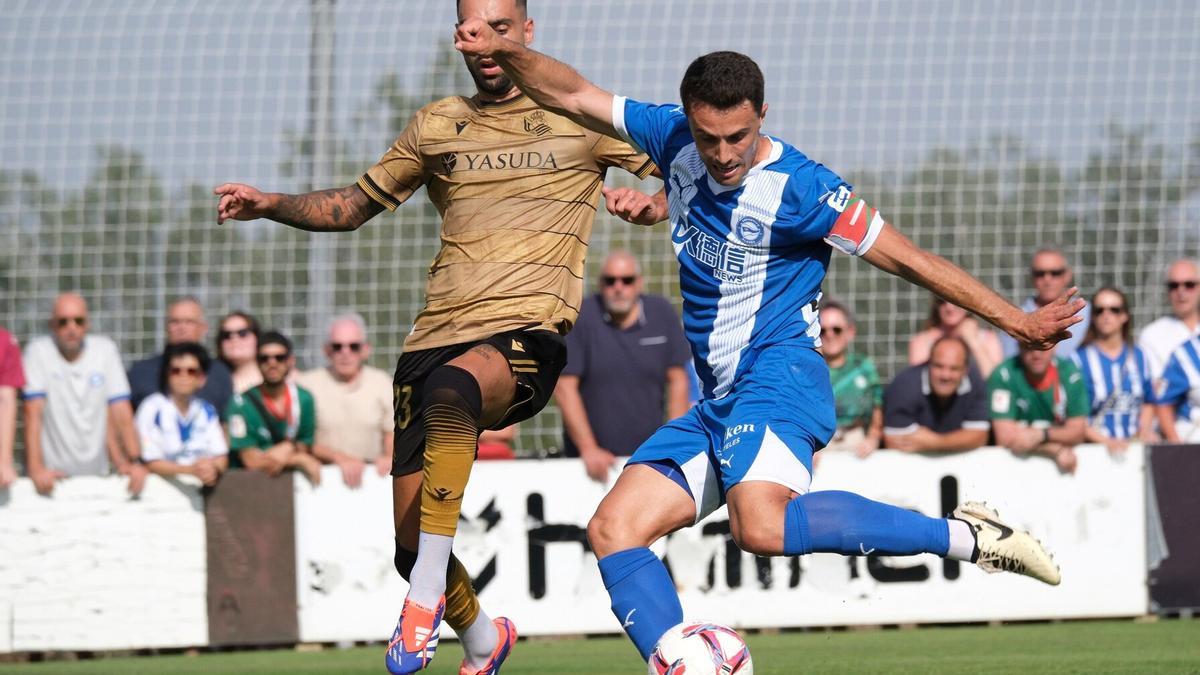 Brais y Ander Guevara, en un amistoso entre la Real y el Alavés.