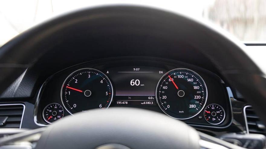 Ni a 80 ni a 120: esta es la velocidad a la que hay que circular para ahorrar dinero en gasolina este verano, según los expertos