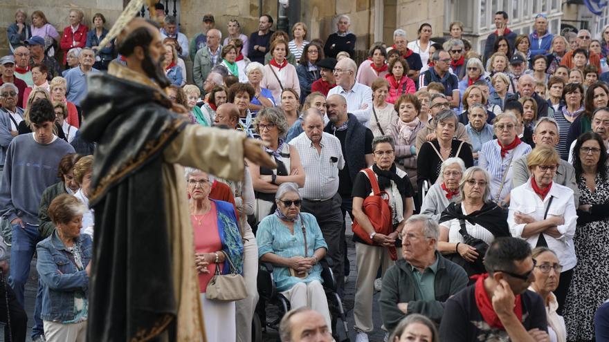 El obispo de Vitoria recuerda en su homilía a los ancianos solos y a Gaza