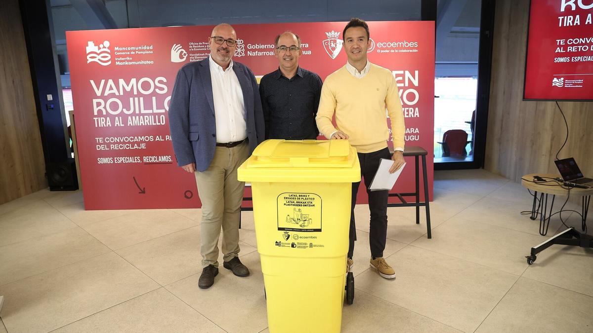 Osasuna, el Gobierno de Navarra, la Mancomunidad de la Comarca de Pamplona y Ecoembes presentan el reto &quot;Somos especiales, reciclamos&quot; para impulsar el reciclaje.
