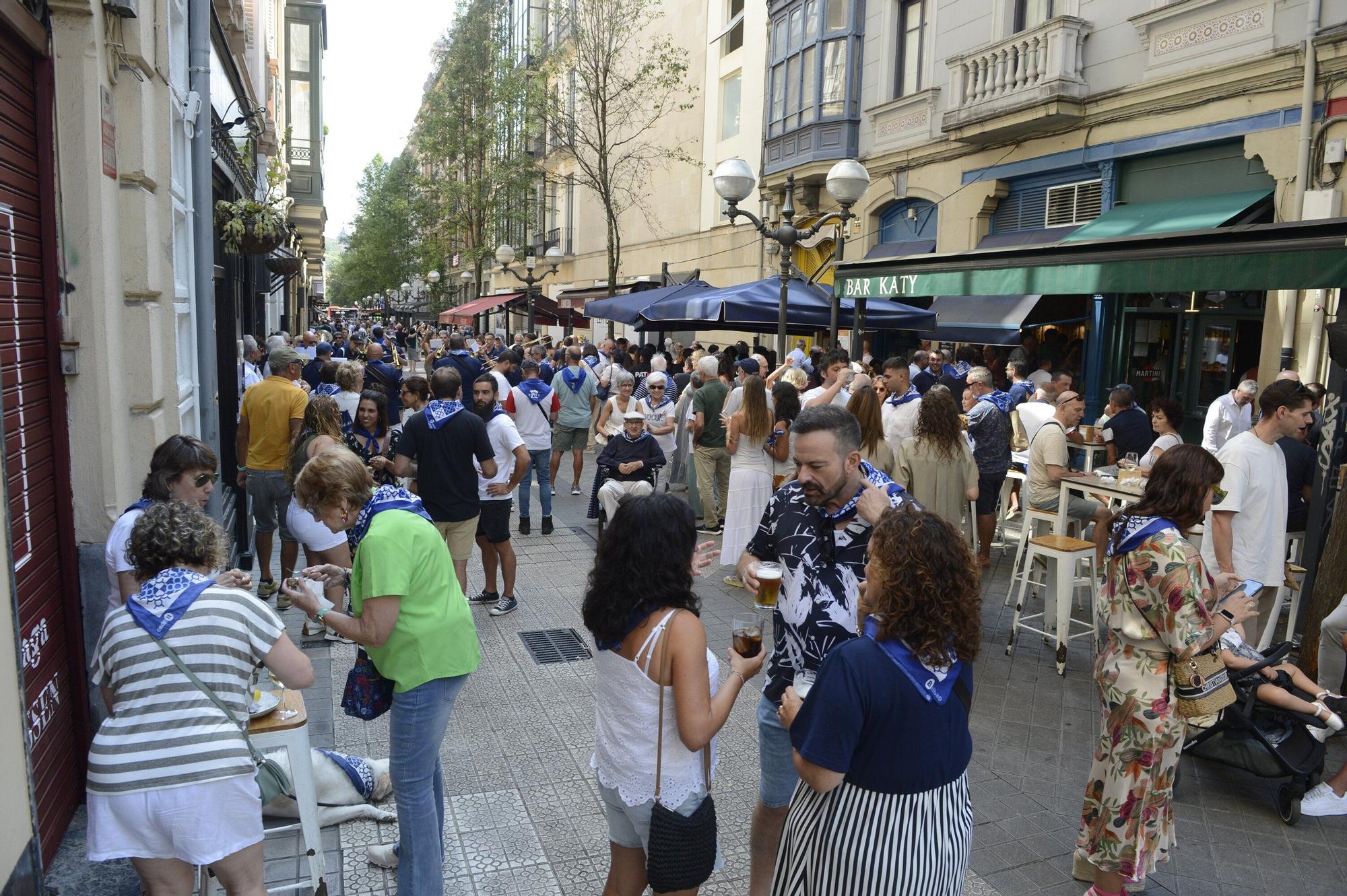 En imágenes: Fanfarria, potes y... mucha diversión en Aste Nagusia