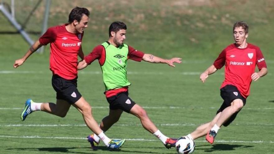 Castillo: &quot;Son tres puntos, pero no un partido más&quot;