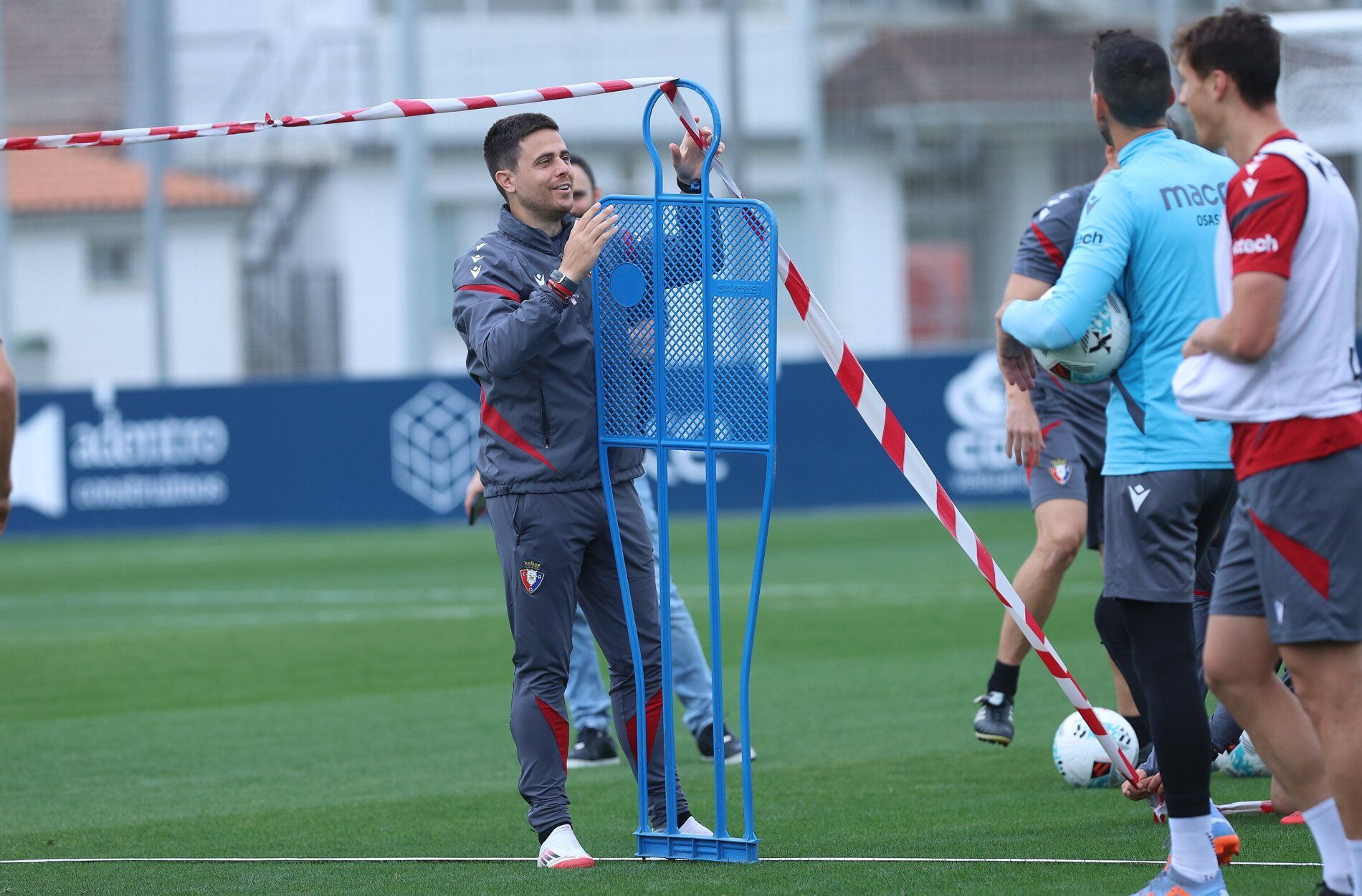 Fotos del entrenamiento de Osasuna (12/09/2025)