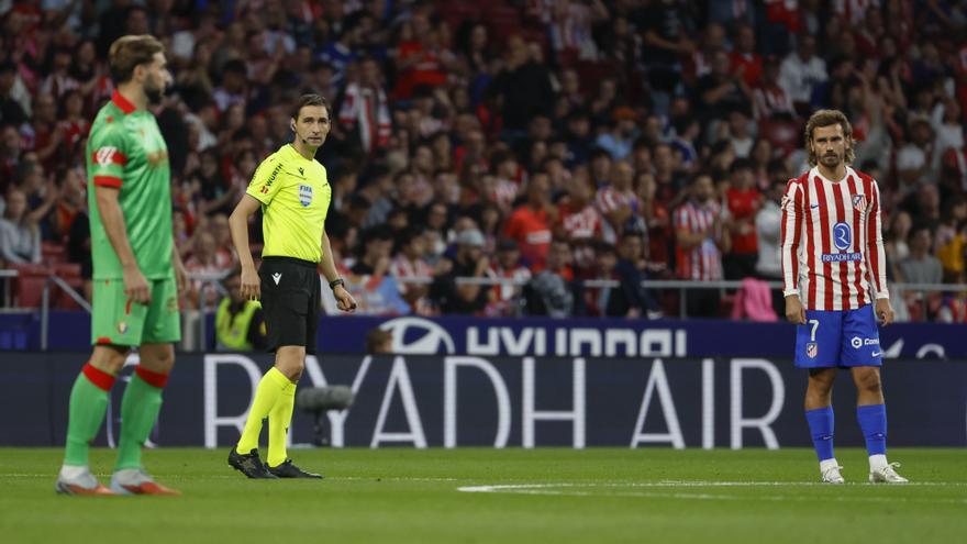 Atlético de Madrid-Osasuna | Protesta de 15 segundos por el partido de Liga en Miami