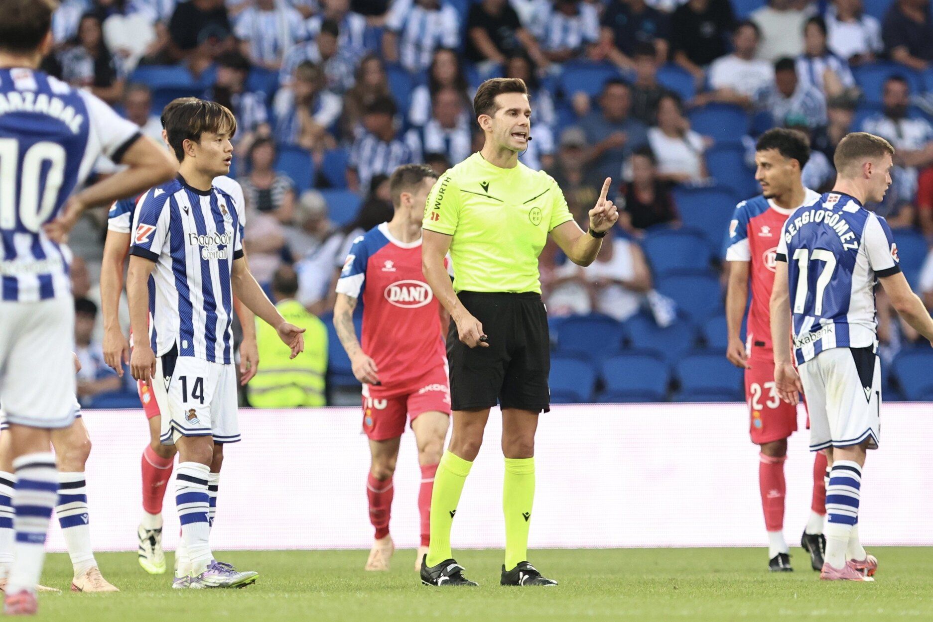 [Fotos] Partido loco en Anoeta de la Real Sociedad y el Espanyol