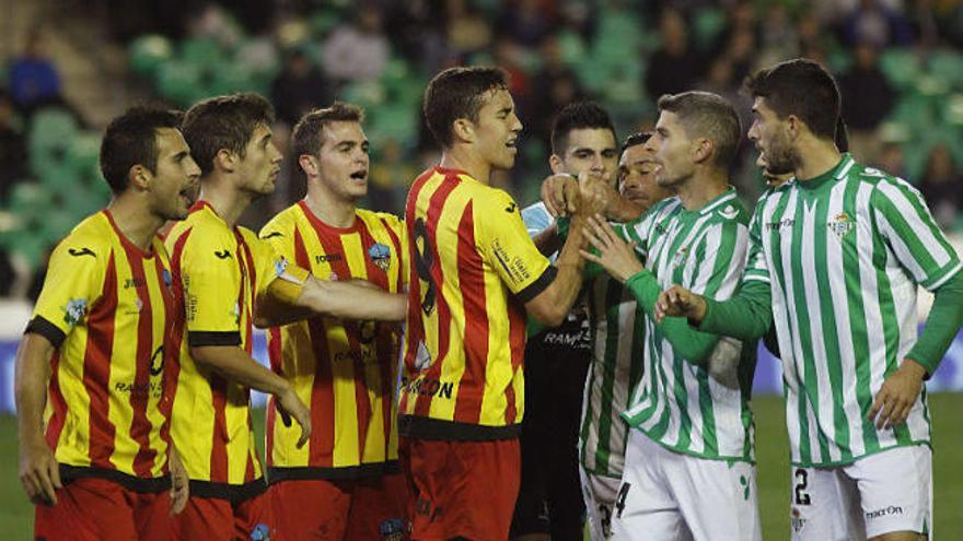 El Betis aguarda al desenlace de San Mamés