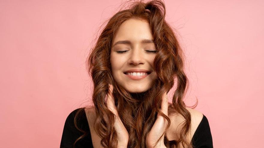 Los alimentos que fortalecen nuestro cabello, según una doctora