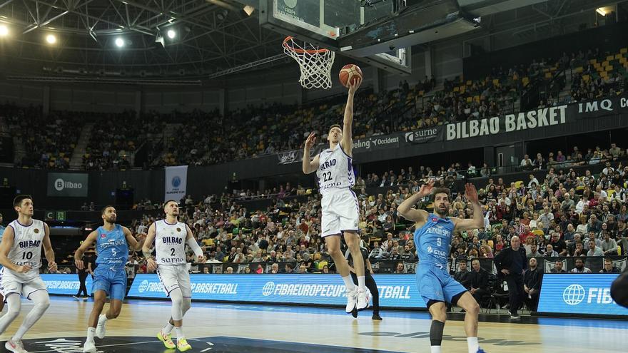 El Surne Bilbao quiere seguir mirando hacia arriba