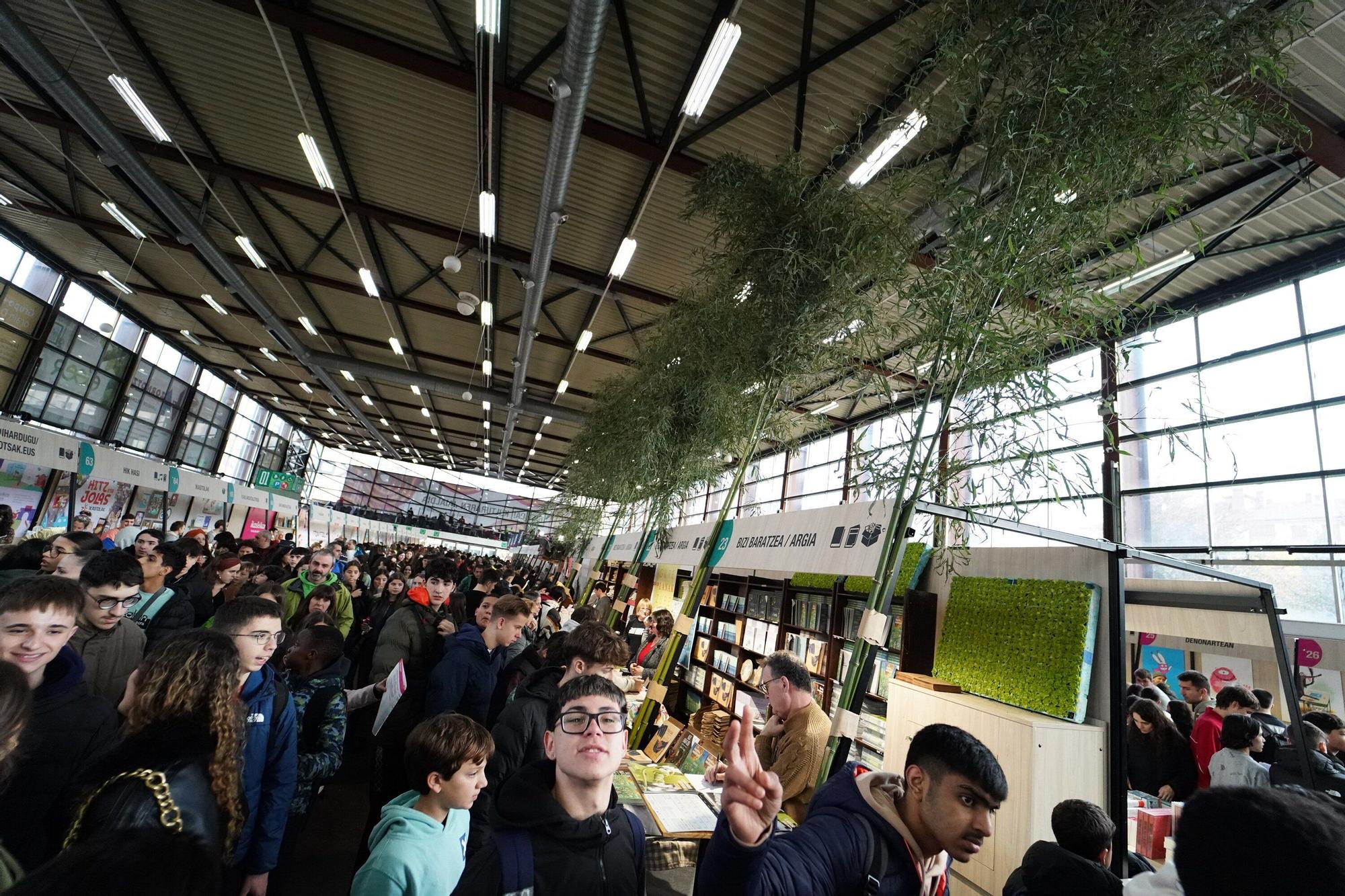 Durangoko Azoka: abre la cita cultural más importante con el Ikasle Eguna