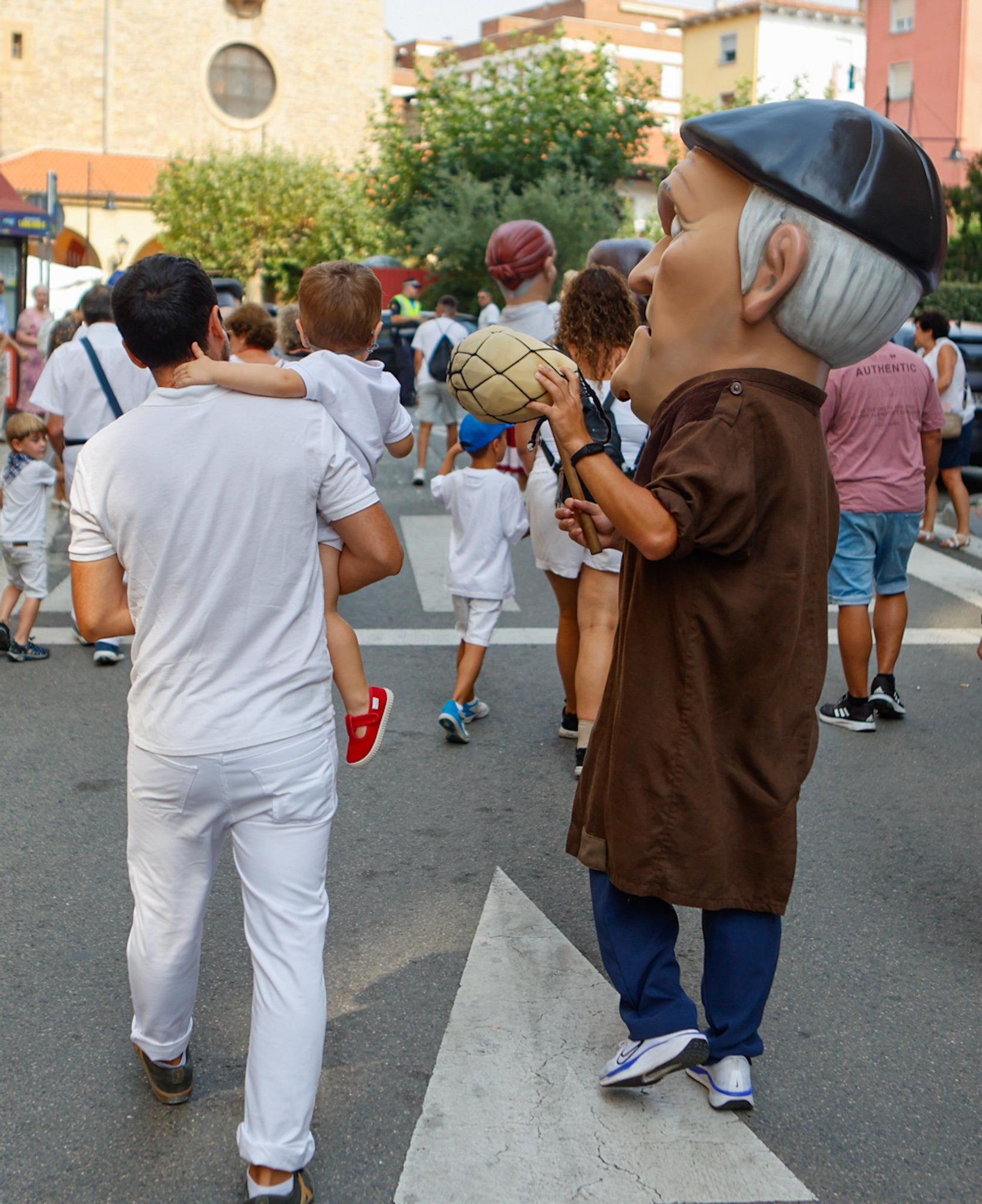 Fotos del chupinazo infantil en fiestas de Burlada 2025