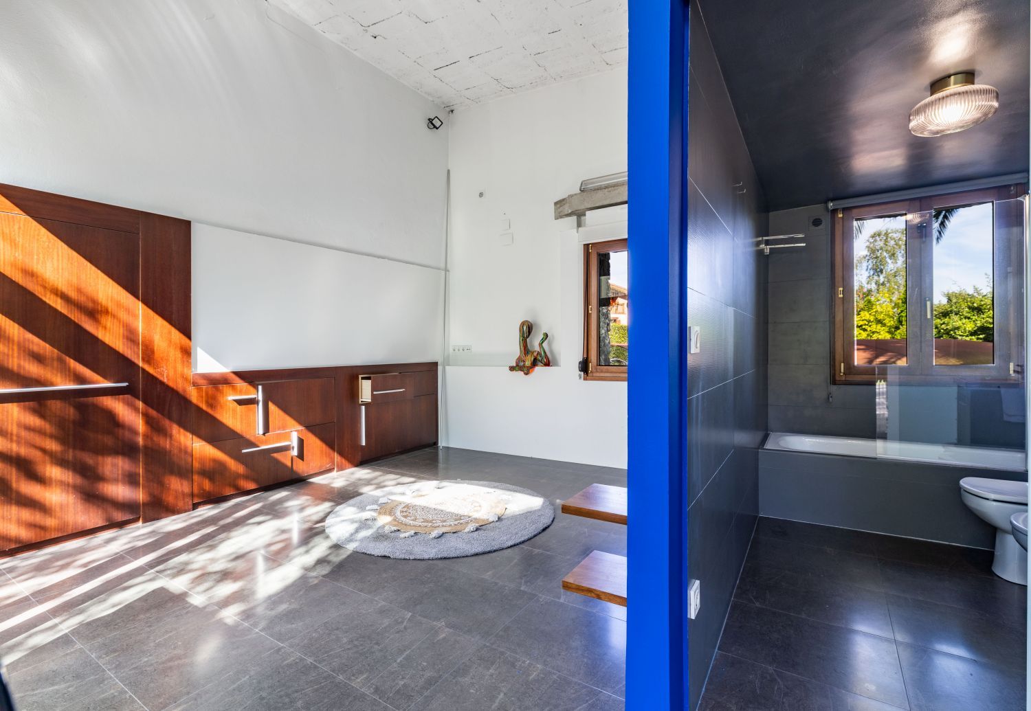 Exclusiva Villa Bifamiliar en venta en un paraíso, ubicada en el Alto de Zorroaga, en San Sebastián
