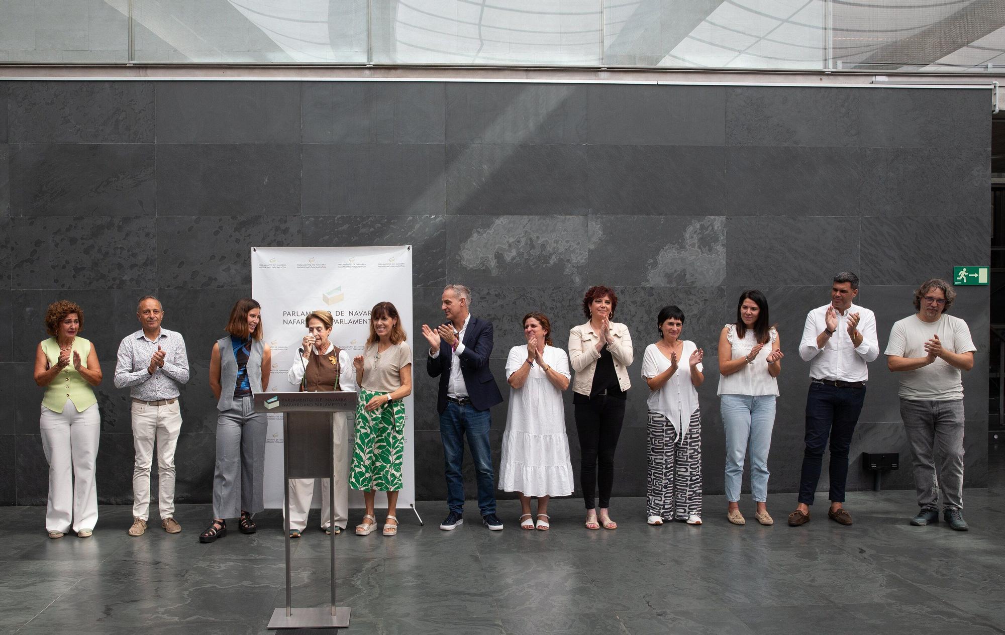 Parlamento de Navarra conmemora el Día Mundial del Alzheimer