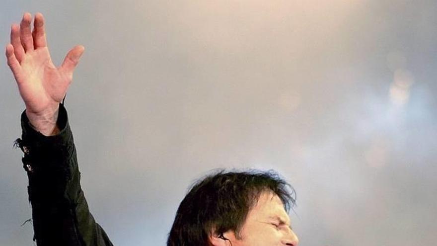 Muere Jimi Jamison, voz de la canción de &#039;Los Vigilantes de la Playa&#039;.