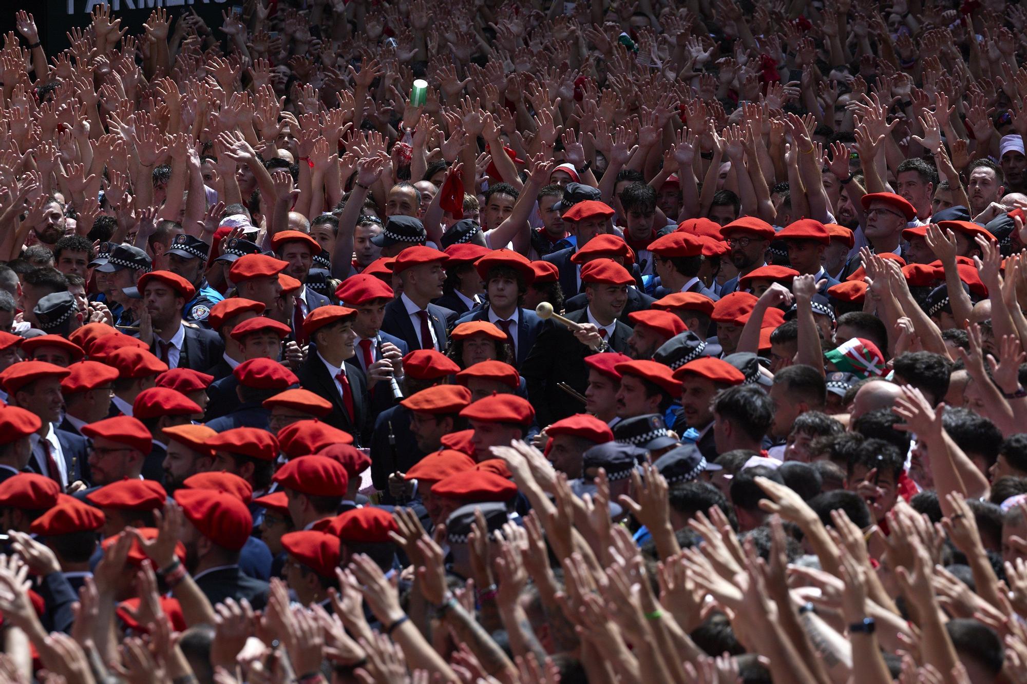 Fotos del  Chupinazo de San Fermín 2025 en Pamplona: ¡La fiesta más internacional se enciende con un grito solidario por Palestina!