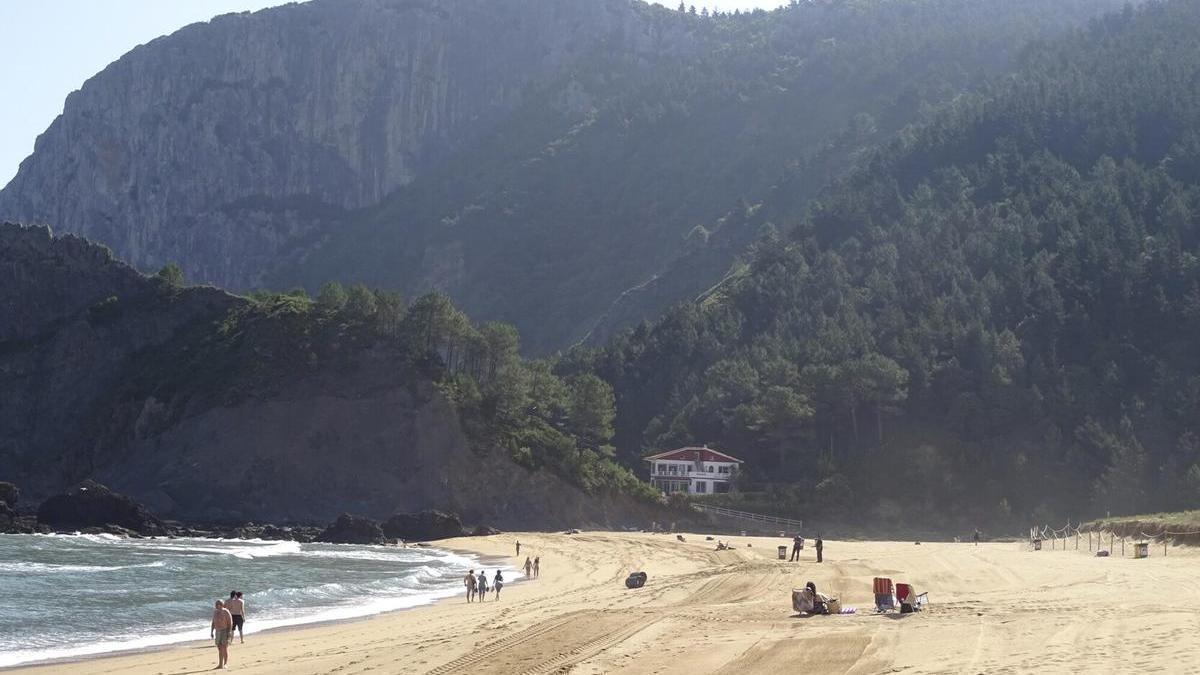 Imagen de archivo de la playa de Laga.