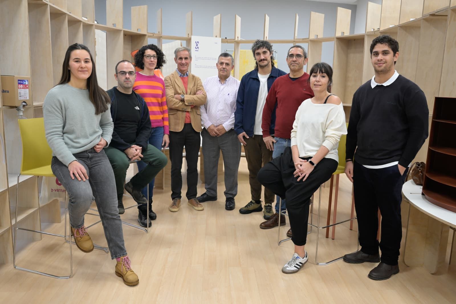 En imágenes: Bilbao Ekintza presenta los proyectos de diseño realizados con empresas de Flandes dentro de la Bilbao Bizkaia Design Week.