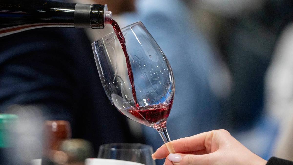&quot;Esta es la cantidad de vino que tendrías que tomar al día para obtener beneficios&quot;