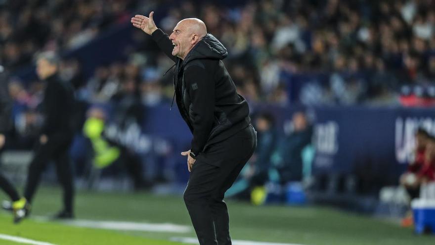 El Athletic sentencia a Julián Calero